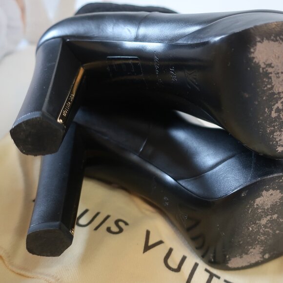 Authentic Louis Vuitton Blk Leather LV Logo Suede Art Deco Heel Boot 37.5 US/7.5 - Picture 10 of 16